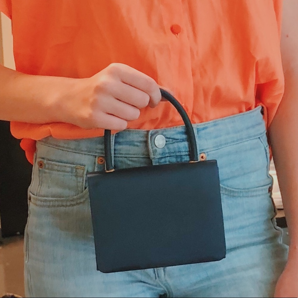 Navy blue mini purse! So cute!